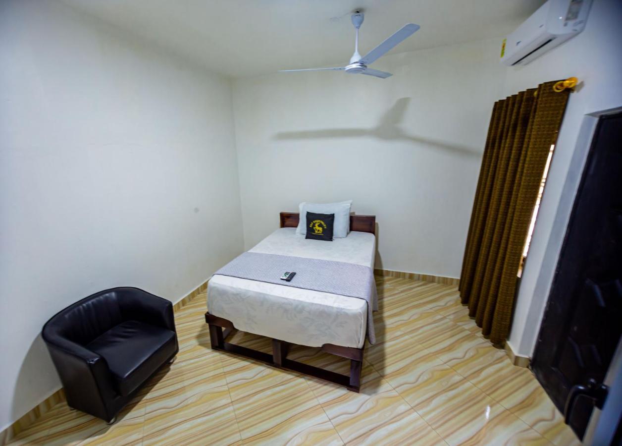 Nap Apartment Hotel Dansoman Екстер'єр фото